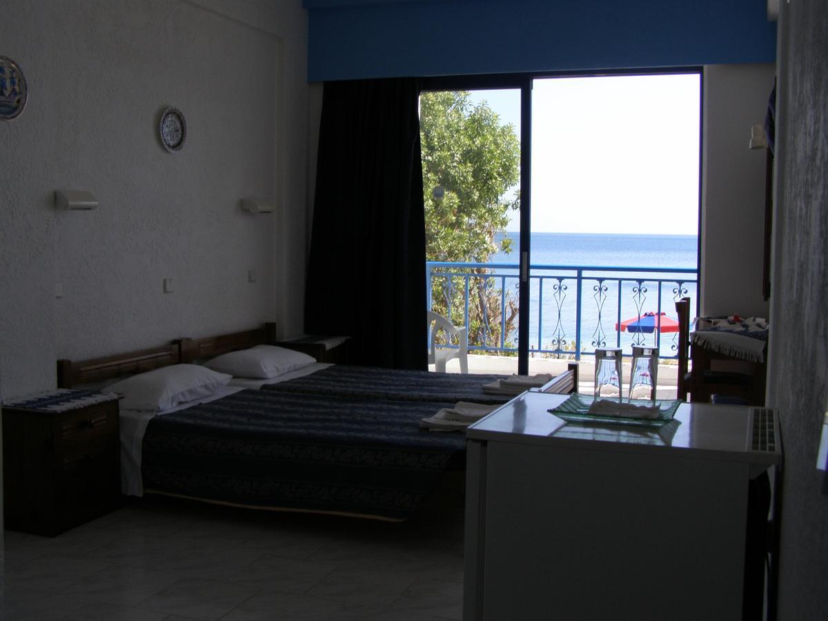 Hotel Eleni Beach Livadia  Extérieur photo