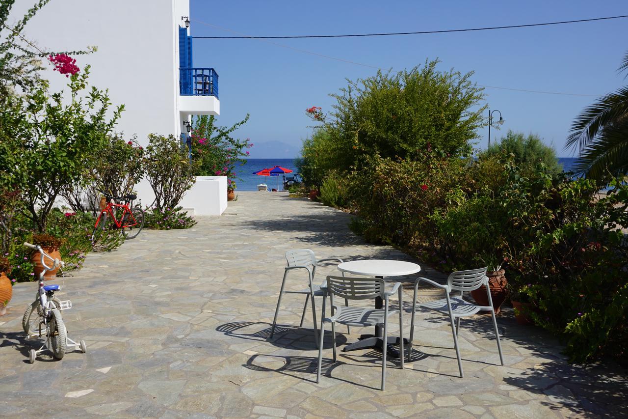 Hotel Eleni Beach Livadia  Extérieur photo